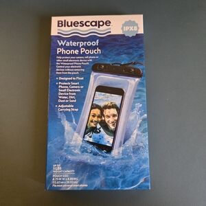 BLUESCAPE Waterproof Phone Pouch IPX8 Rating NWT